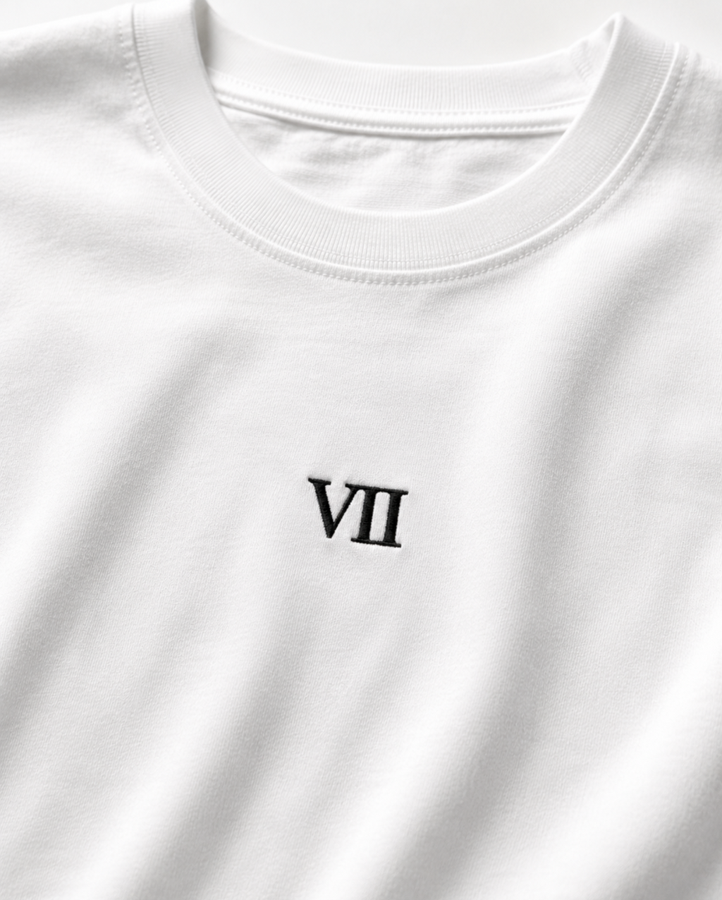 VII Essential Tee